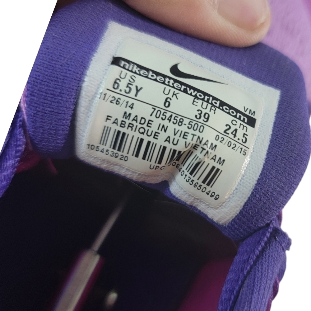 Nike Air Max. Light and dark purple. Woman's size 8 euro 9 705458-500 - Picture 5 of 15